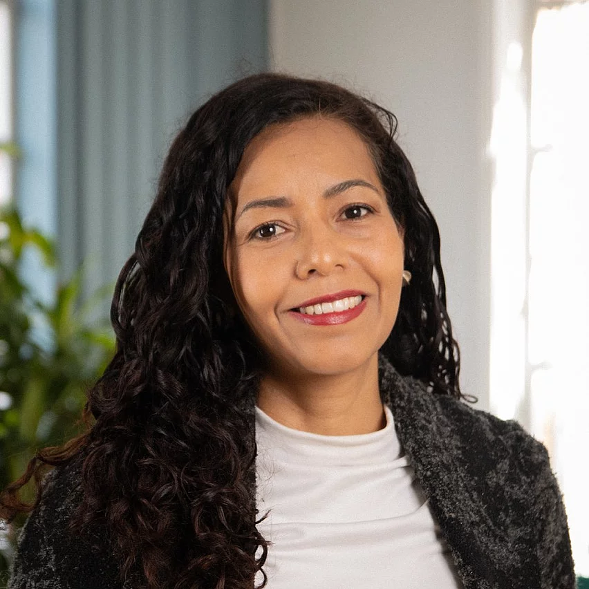 Marcela Ramos, Asistente técnica administrativa de proyectos